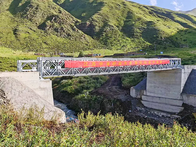 CB 100 Bailey-Brücke, zweireihige, einlagige, verstärkte, verzinkte Bailey-Brücke