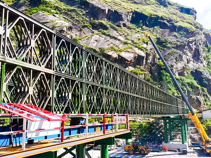 CB 200 Bailey Bridge Vierreihige, doppellagige, verstärkte Bailey Bridge
