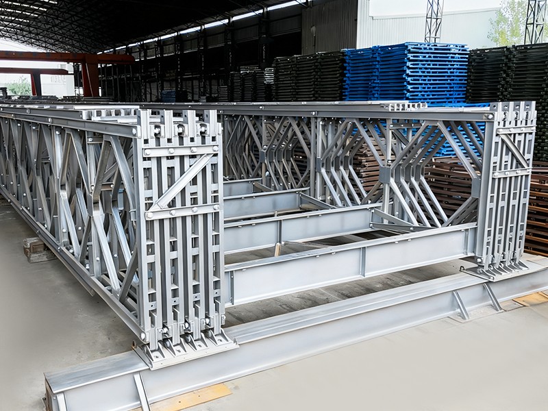 CB 450 Bailey-Brücke, vierreihige, einlagige, verstärkte, verzinkte Bailey-Brücke